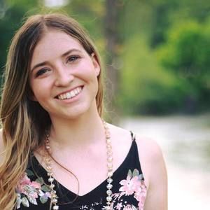 Meet your Posher, Anna